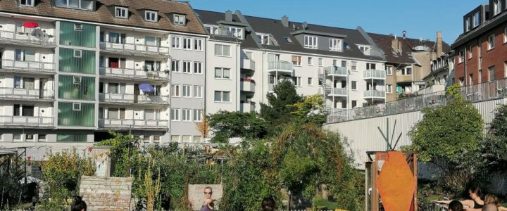 Yoga am Gemeinschaftsgarten